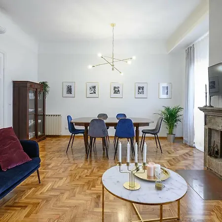 Glam 50 - Exlusive Penthouse In The Heart Of * Rome